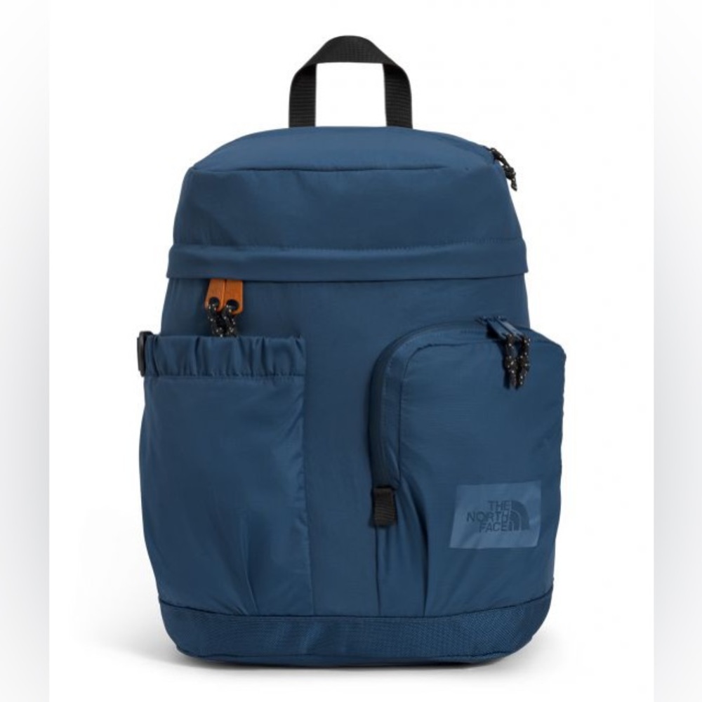 THE NORTH FACE MOUNTAIN DAYPACK